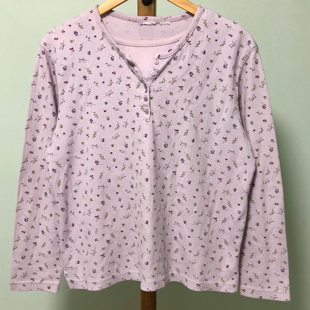 Vintage Dainty Floral Thermal Knit Shirt
